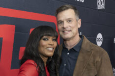 Angela Bassett and Peter Krause — '9-1-1' Red Carpet