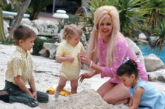 Hollywood, USA, March 1967, Actress Jayne Mansfield with her children