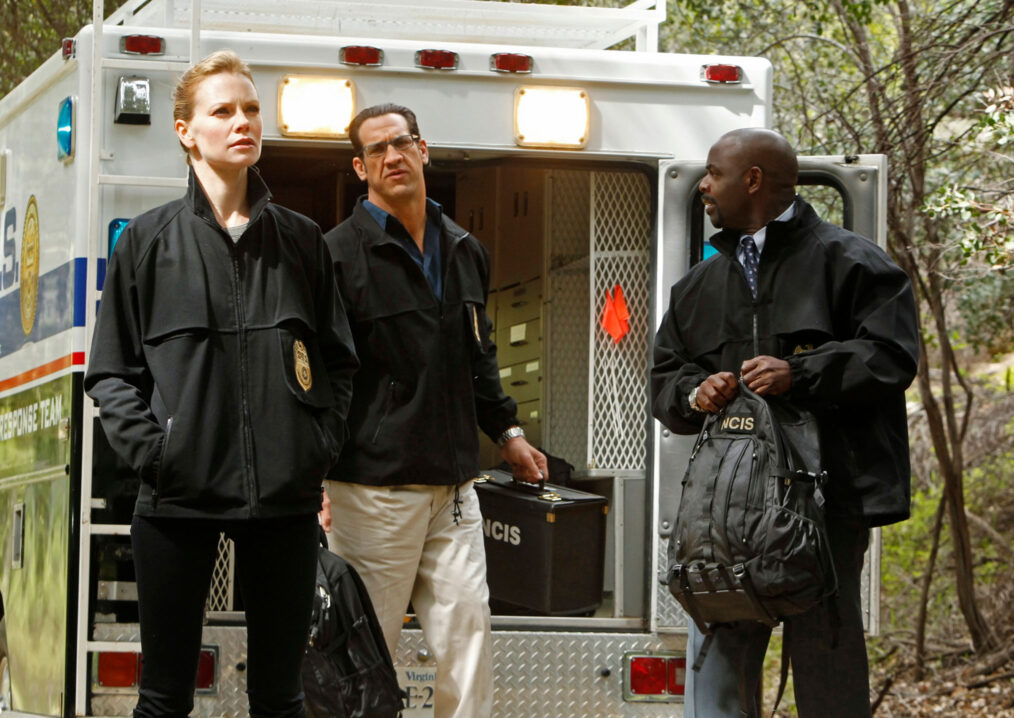 Sarah Jane Morris, Matthew Willig and Alimi Ballard in NCIS