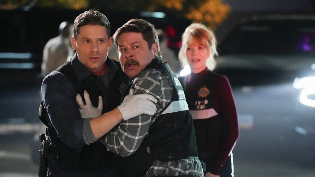 Matt Lauria als Josh Folsom, Lex Medlin als Beau Finado und Marg Helgenberger als Catherine Willows – „CSI: Vegas“, Staffel 3, Folge 4