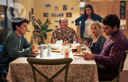 Daniel Thrasher as Gregg Langer, Dan Bakkedahl as Harvey Langer, Michaela Watkins as Jane Langer, Carol Kane as Nana, Henry Hall as David Langer in 'Dinner With the Parents'