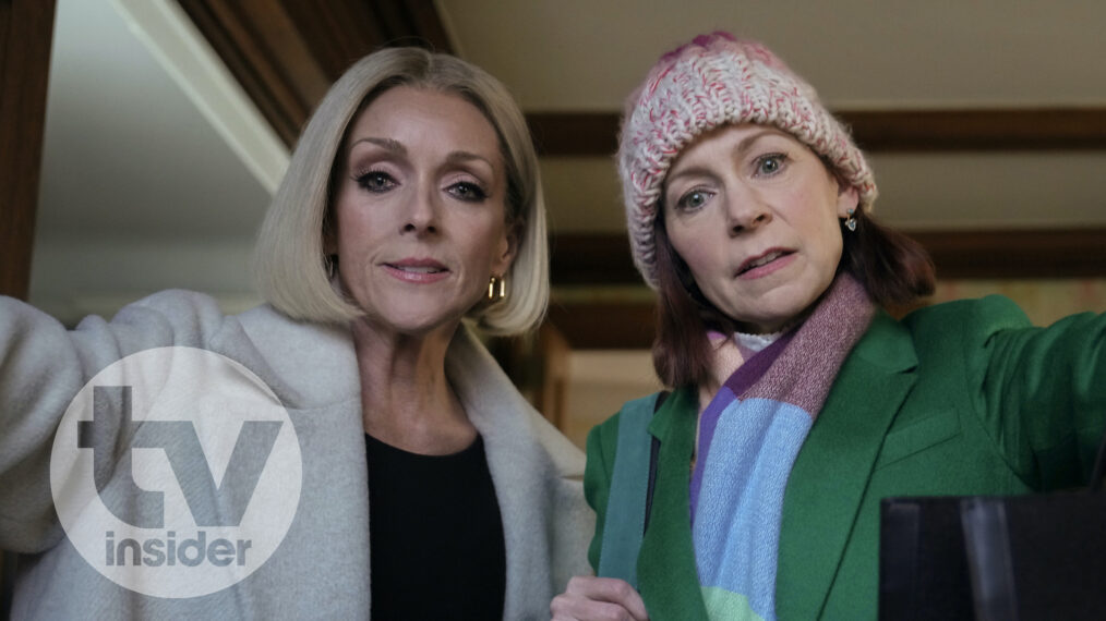 Jane Krakowski as Joann Lenox and Carrie Preston as Elsbeth Tascioni — 'Elsbeth'