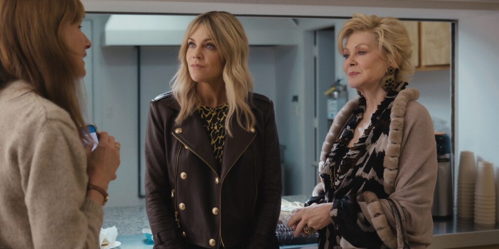 Hacks - Kaitlin Olson and Jean Smart - Season 3