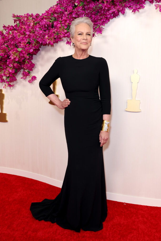 Jamie Lee Curtis attends the 96th Annual Academy Awards