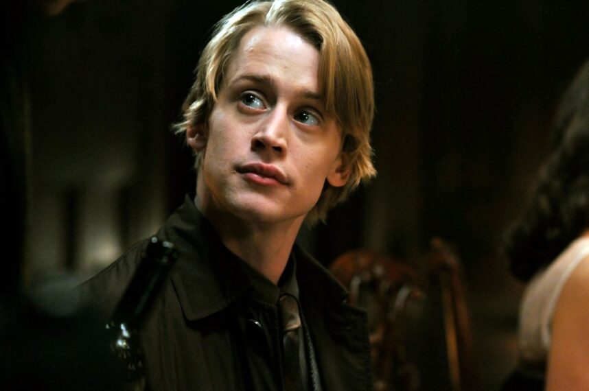 Macaulay Culkin as Andrew Cross in 'Kings'