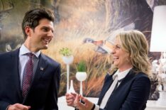 Adam Scott as Ben Wyatt and Amy Poehler as Leslie Knope in 'Parks and Recreation'