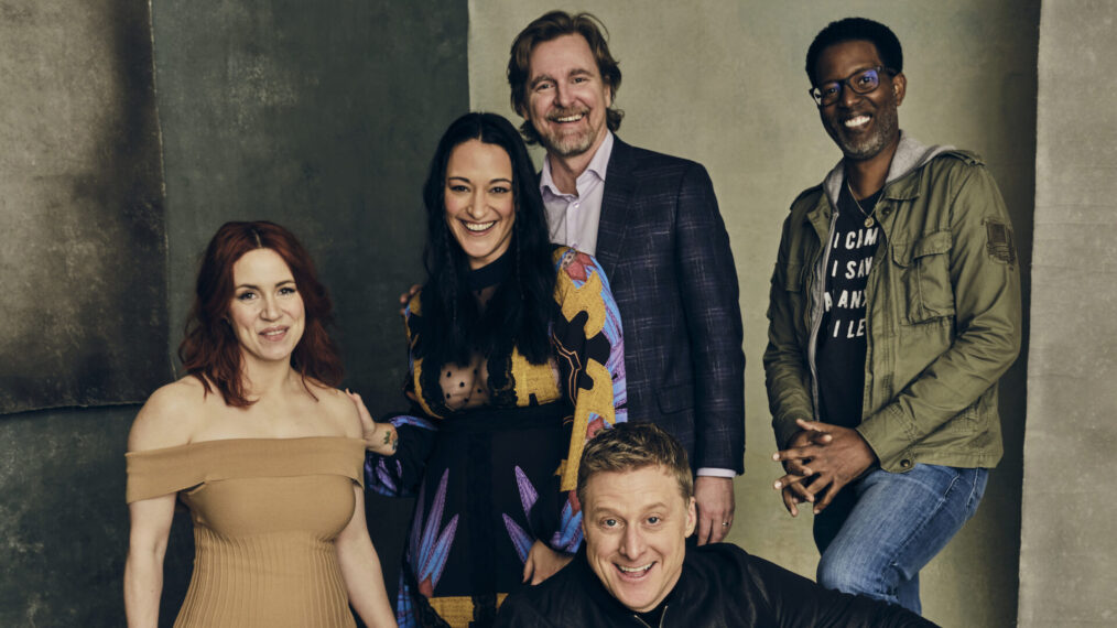 'Resident Alien' Boss Tells the Cast Which Couple Could Have Been (VIDEO)