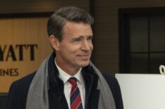 Scott Foley in 'The Girls on the Bus'