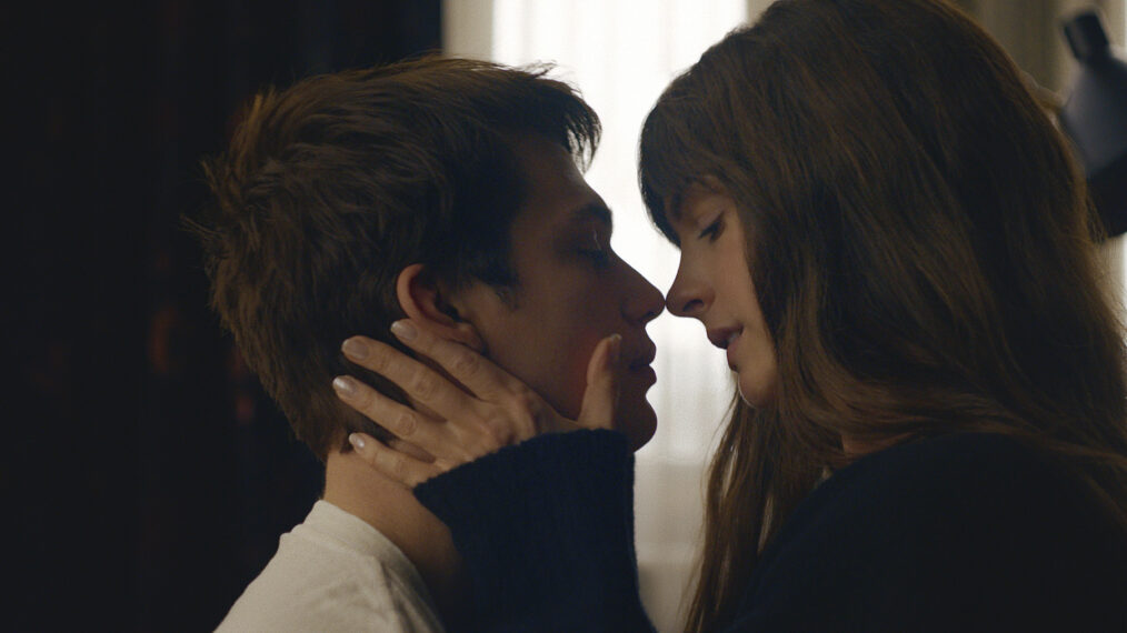Nicholas Galitzine and Anne Hathaway in 'The Idea of You'