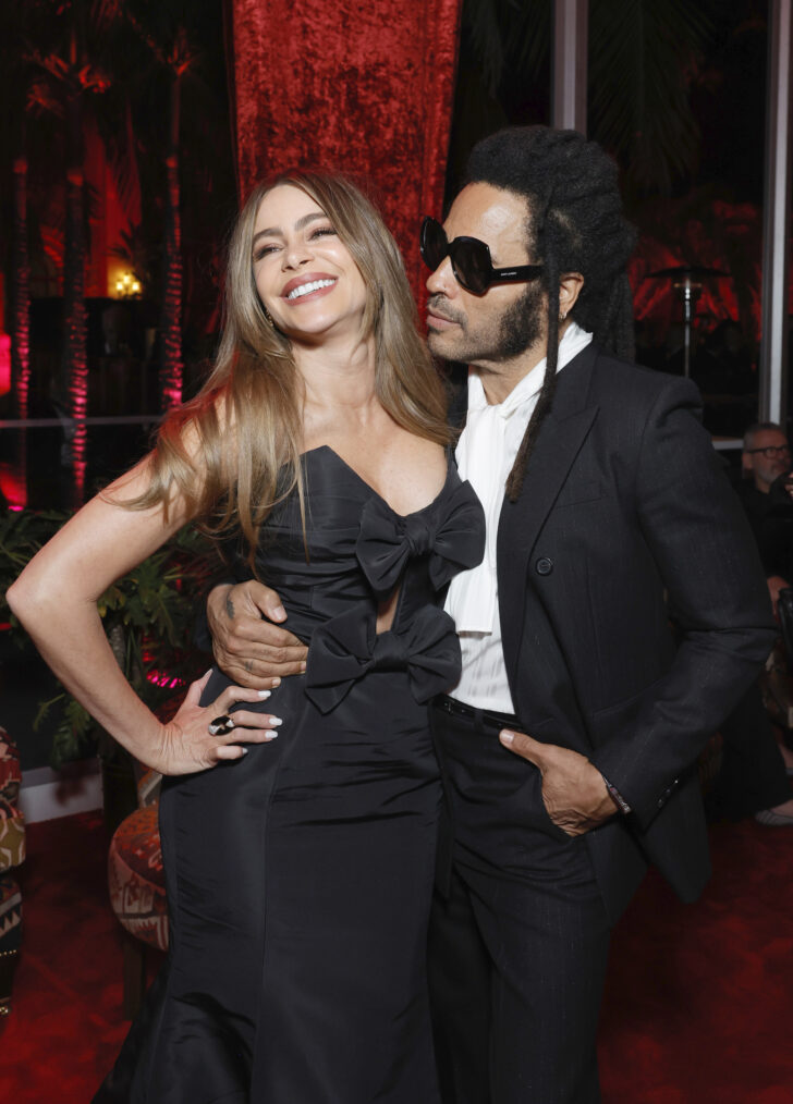 Sofía Vergara and Lenny Kravitz attend the 2024 Vanity Fair Oscar Party Hosted By Radhika Jones at Wallis Annenberg Center for the Performing Arts on March 10, 2024 in Beverly Hills, California.