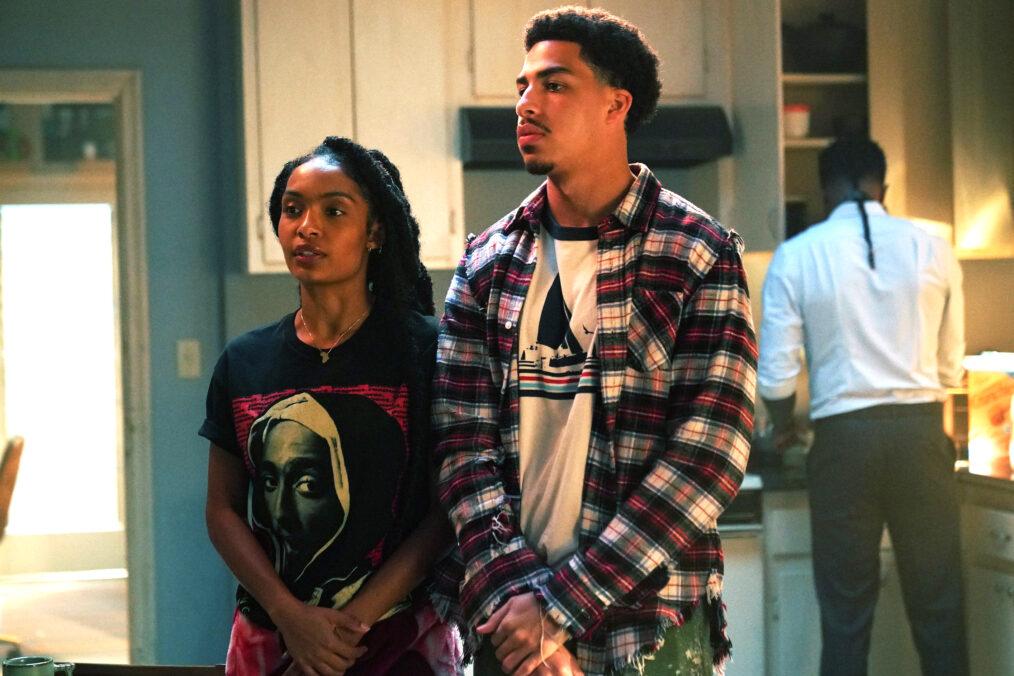 Yara Shahidi and Marcus Scribner in 'grown-ish' Season 6