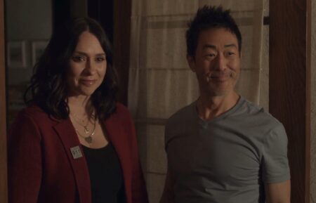 Jennifer Love Hewitt and Kenneth Choi in '9-1-1'