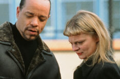 Ice-T as Detective Odafin 'Fin' Tutuola, Martha Plimpton as Claire Rinato in SVU