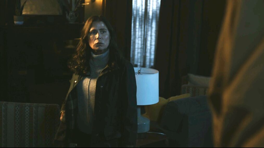 Maura Tierney in Staffel 2 von „American Rust“.