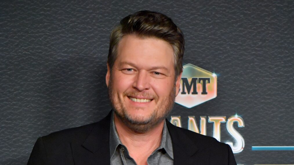 Blake Shelton on red carpet