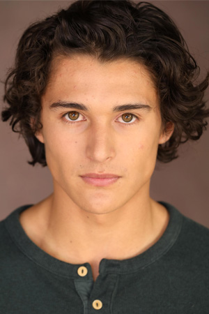 Liam Woodrum - Actor