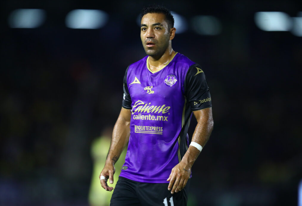 Marco Fabián playing for Mazatlan FC in 2022