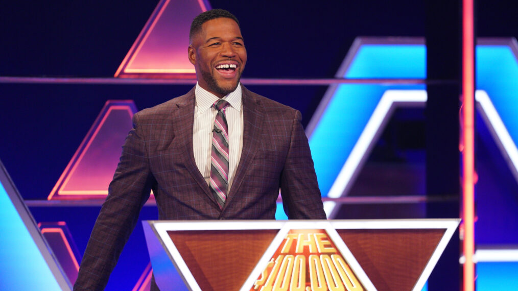 Michael Strahan en 'La pirámide de los 100.000 dólares' de ABC