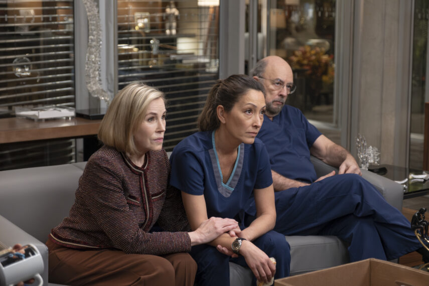 Bess Armstrong as Eileen Lim, Christina Chang as Dr. Audrey Lim, Richard Schiff as Dr. Aaron Glassman in 'The Good Doctor' Season 7 Episode 6 - 'M.C.E.'