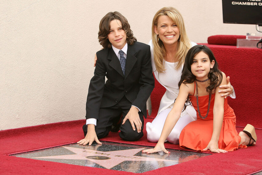Vanna White con sus hijos Nicholas Santopietro y Giovanna Santopietro
