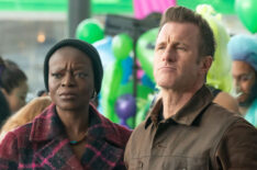 Adeola Role and Scott Caan in 'Alert: Missing Persons Unit' Season 2 Episode 9 - 'Paul Miller'