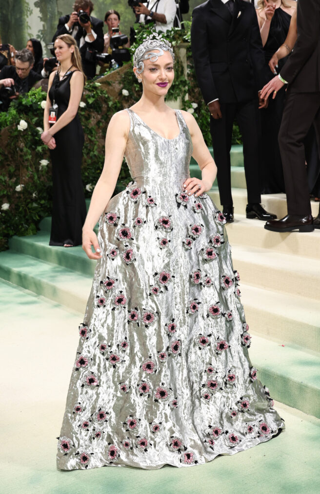 Amanda Seyfried attends The 2024 Met Gala