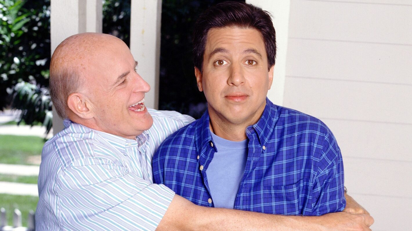 Peter Boyle and Ray Romano in 'Everybody Loves Raymond'