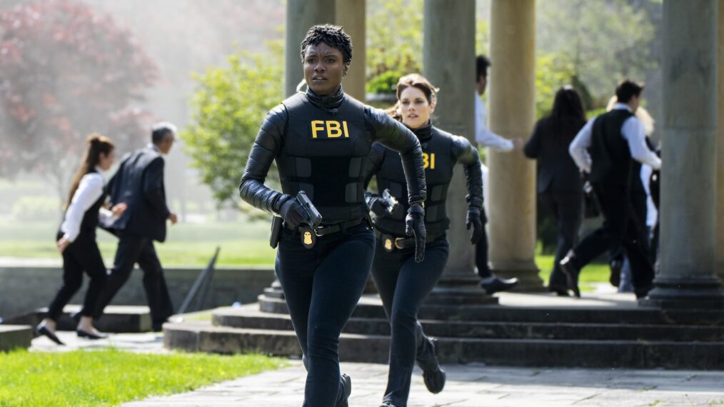 Katherine Renee Kane como la agente especial Tiffany Wallace en el final de la sexta temporada del 'FBI' 