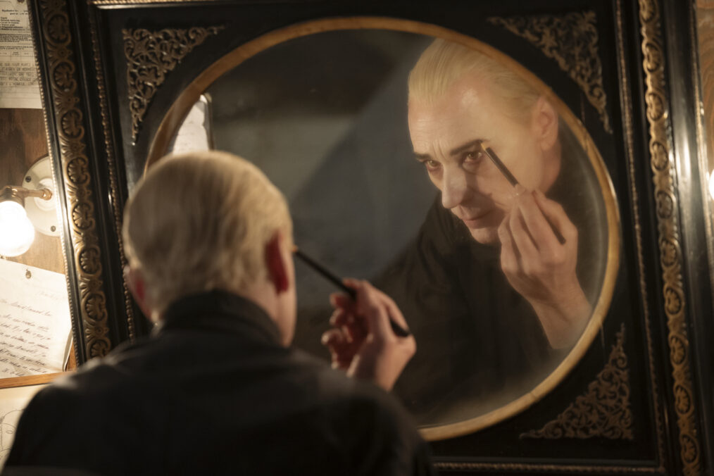 Ben Daniels as Santiago in 'Interview With the Vampire' Season 2 Episode 3 - 'No Pain'