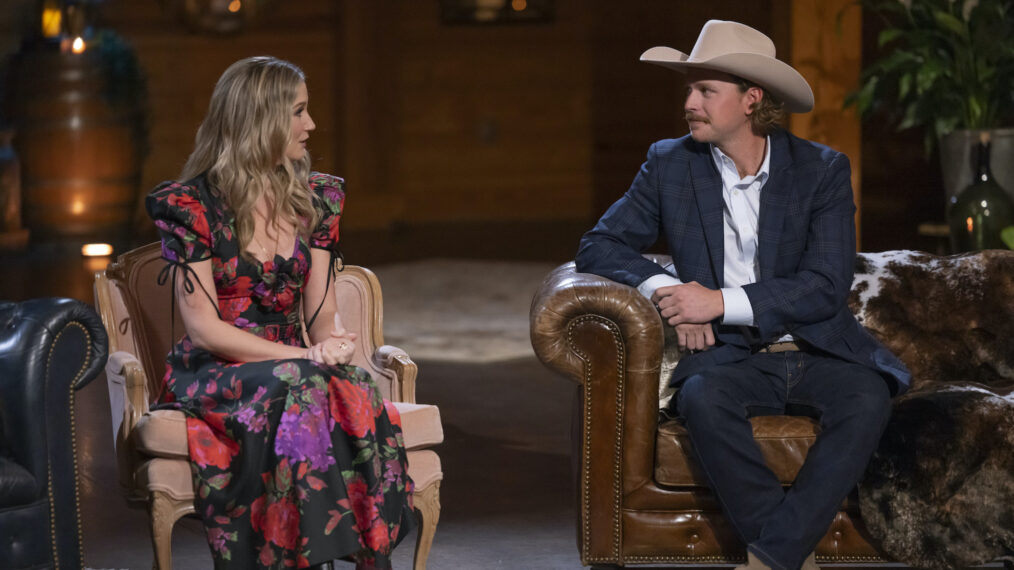 Host Jennifer Nettles and Farmer Nathan in the reunion episode of 'Farmer Wants a Wife'