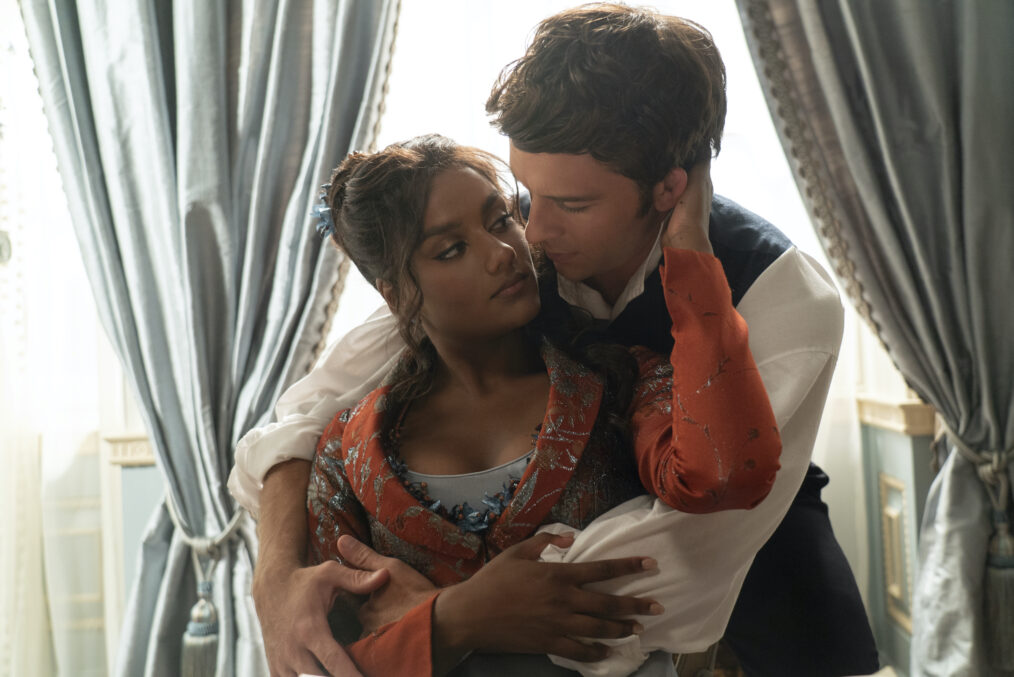 Jonathan Bailey and Simone Ashley in 'Bridgerton' Season 3