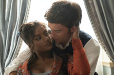 Jonathan Bailey and Simone Ashley in 'Bridgerton' Season 3