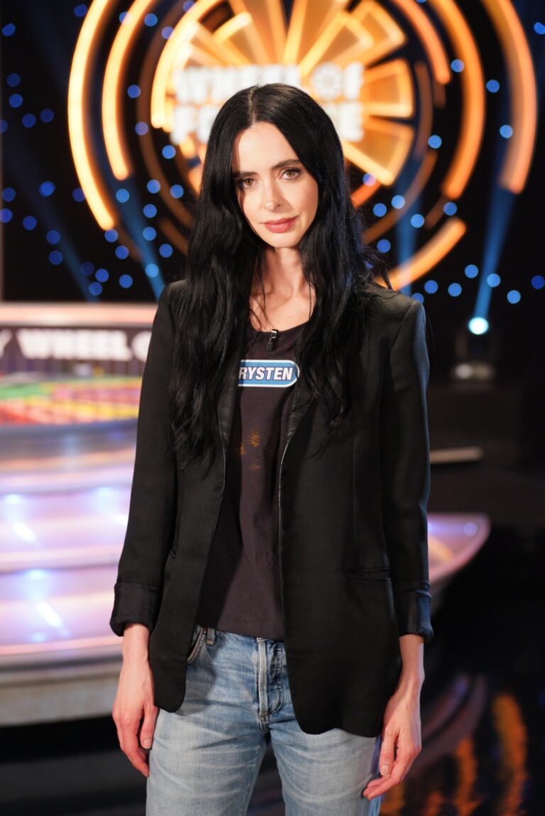 'Celebrity Wheel of Fortune' Krysten Ritter Stumped by Travis & Jason