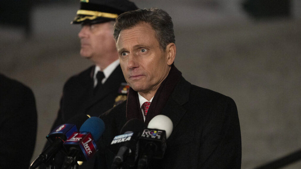 Tony Goldwyn como el fiscal de distrito Nicholas Baxter en el episodio 10 de la temporada 23 de 'La ley y el orden' 