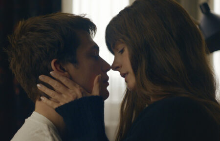 Nicholas Galitzine and anne Hathaway in 'The Idea of You'