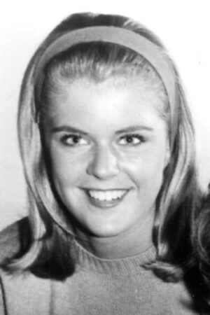 Candy Moore Headshot