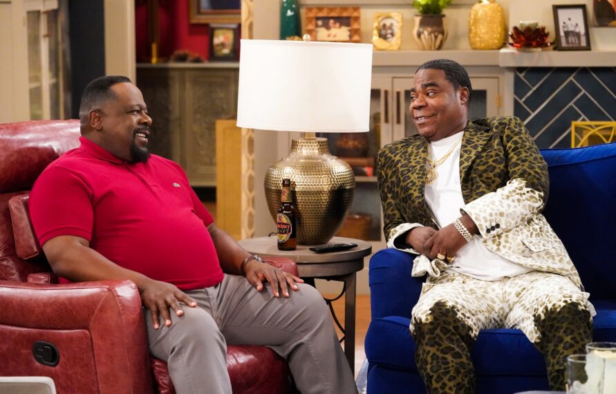 Cedric The Entertainer and Tracy Morgan in 'The Neighborhood' 