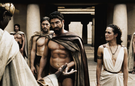 Gerard Butler and Lena Headey in '300'