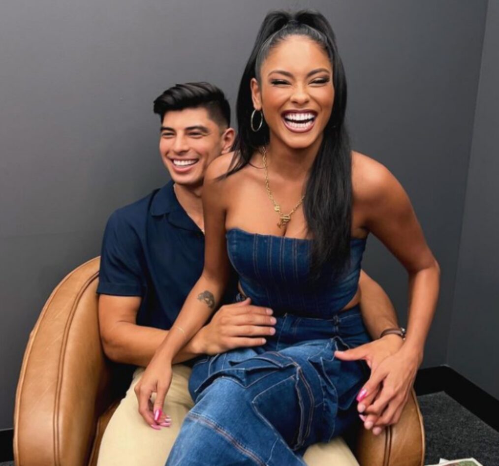Nurys Mateo and Horacio Gutiérrez Jr. smile