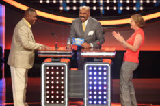 Larry Palmer, host Steve Harvey, Gail Engvall on 'Celebrity Family Feud' in 2015