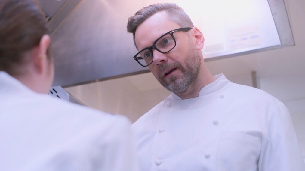 Joel McHale in 'The Bear' Season 1
