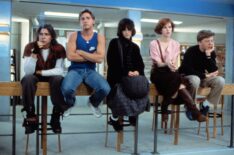 Judd Nelson, Emilio Estevez, Ally Sheedy, Molly Ringwald, and Anthony Michael Hall in 'The Breakfast Club'