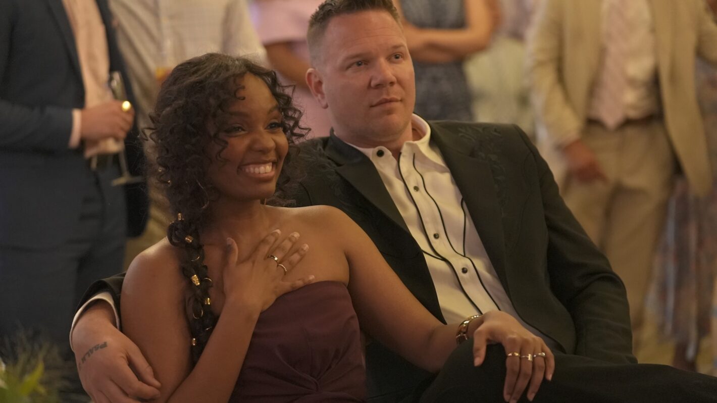 Sierra McClain as Grace and Jim Parrack in Judd in '9-1-1: Lone Star'
