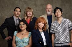 Happy's Place Cast - Tokala Black Elk, Belissa Escobedo, Melissa Peterman, Reba McEntire, Rex Linn, and Pablo Castelblanco