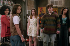 Sam Morelos as Nikki, Mace Coronel as Jay, Callie Haverda as Leia, Max Donovan as Nate, Ashley Aufderheide as Gwen in That '90s Show
