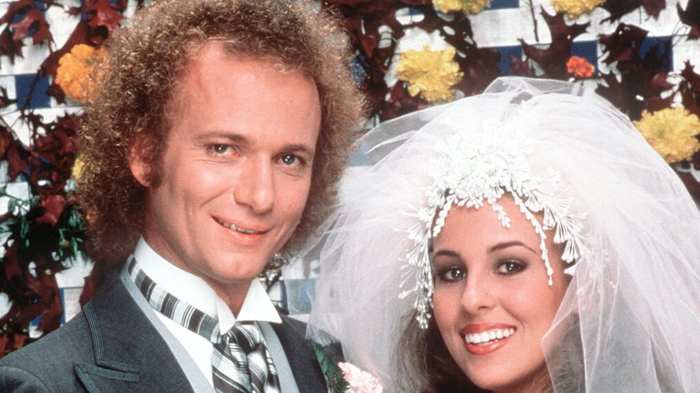 Anthony Geary, Genie Francis as Luke and Laura on 'General Hospital'