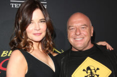 Betsy Brandt and Dean Norris