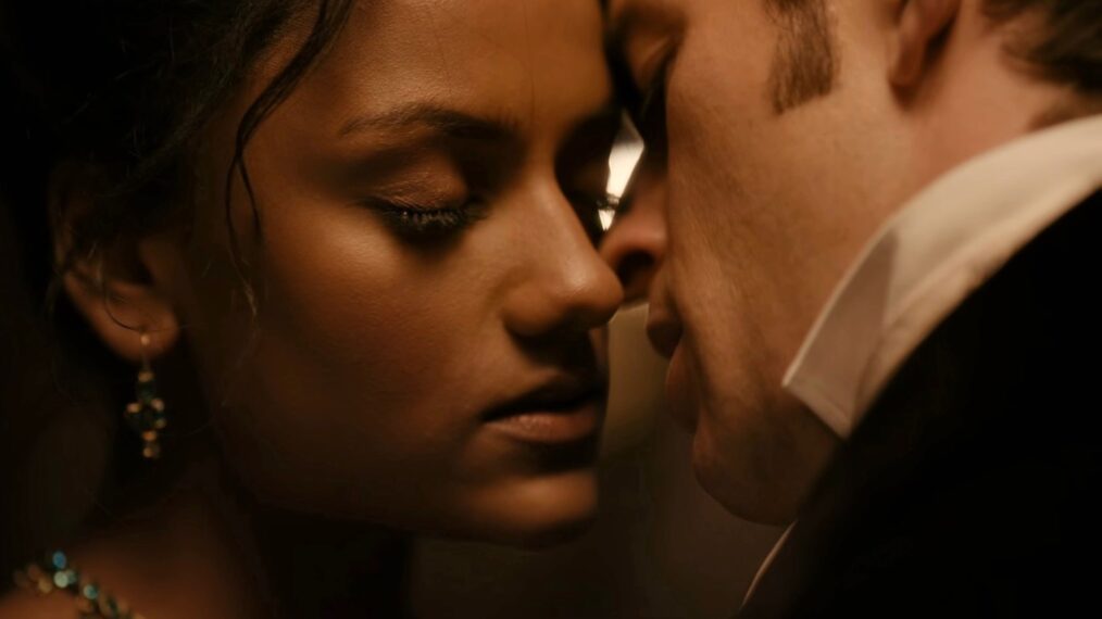Simone Ashley and Jonathan Bailey in 'Bridgerton' Season 2