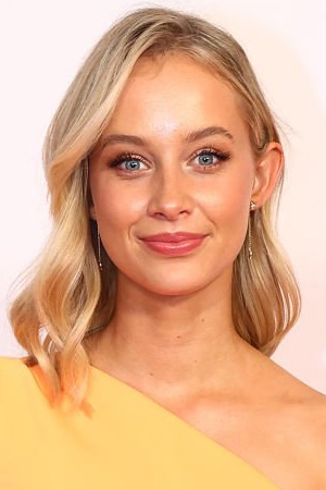 Mercy Cornwall Headshot