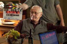 Len Cariou behind the scenes of Blue Bloods